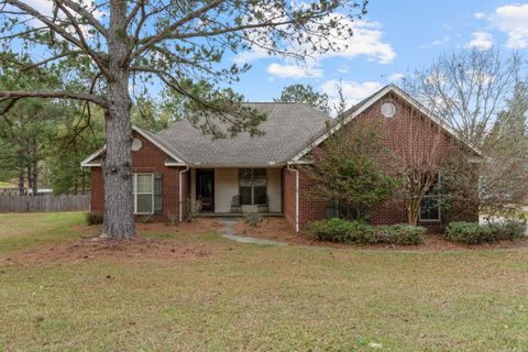 Photo of 150 Latigo Loop, Sumrall, MS 39482 (MLS # 146043)