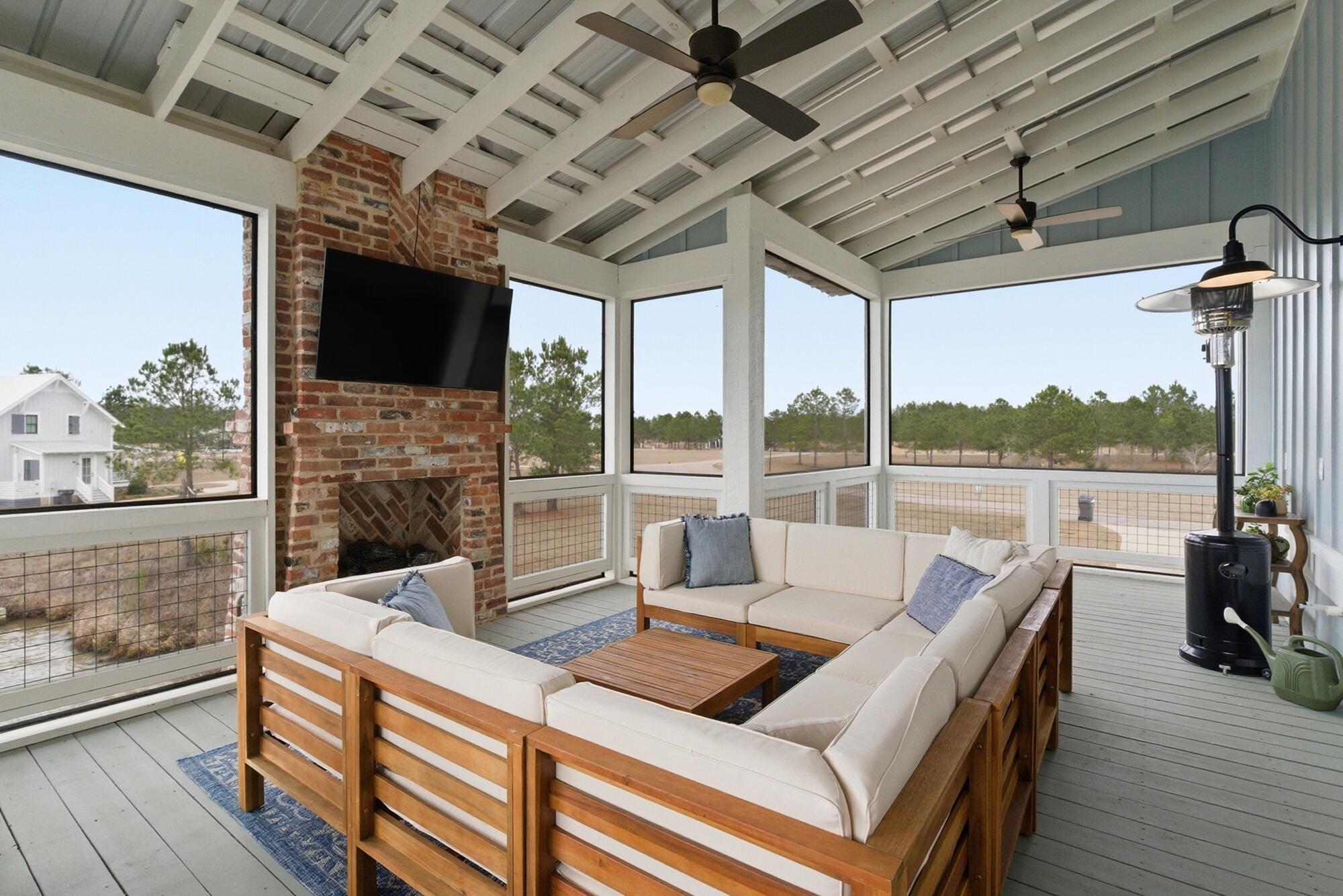 Lumberton, Mississippi, 39455, United States, 4 Bedrooms Bedrooms, ,3 BathroomsBathrooms,Residential,Active,2017509