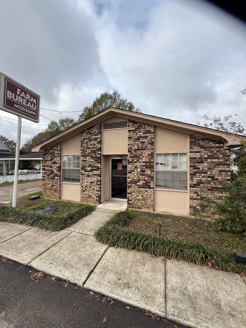 Photo of 108 Allen St., Purvis, MS 39475 (MLS # 146240)