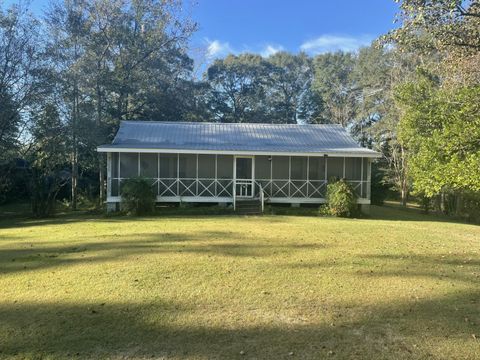 Photo of 505 W 10th Ave., Lumberton, MS 39455 (MLS # 144800)