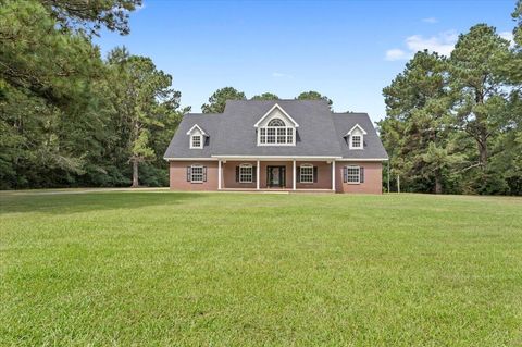 Photo of 535 Graves Rd., Ellisville, MS 39437 (MLS # 143680)