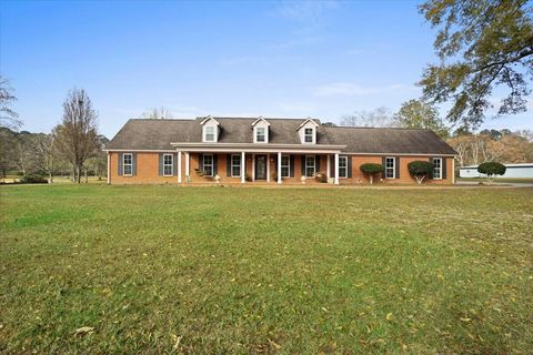 Photo of 73 Mayfield, Laurel, MS 39443 (MLS # 145887)