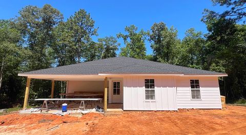 Photo of 207 Beaver Lake Rd., Purvis, MS 39475 (MLS # 144986)