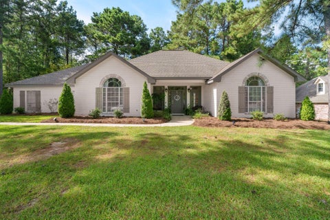 Photo of 87 Auburn Pl, Hattiesburg, MS 39402 (MLS # 148596)