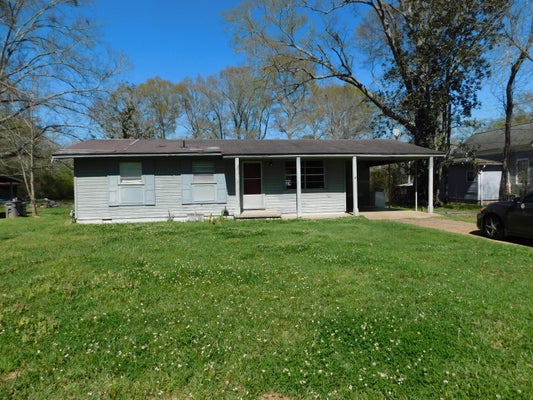 108 N BLUFF ST, MOUNT OLIVE, MS 39119 - Image d37973a4e9d54c80c6ab6fbdbd77259e/4004539688