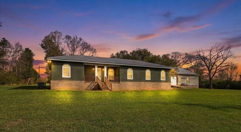 Photo of 473 Goss Bunker Hill, Columbia, MS 39429 (MLS # 146203)