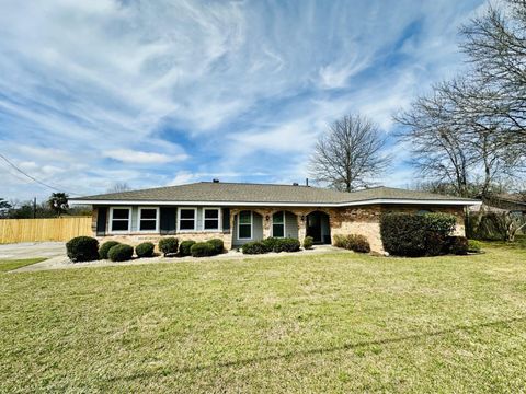 Photo of 113 Hawkins St., Petal, MS 39465 (MLS # 146093)