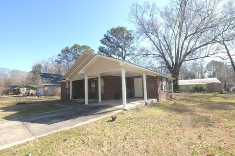 Photo of 1314 Martin Luther King Dr., Columbia, MS 39429 (MLS # 145680)
