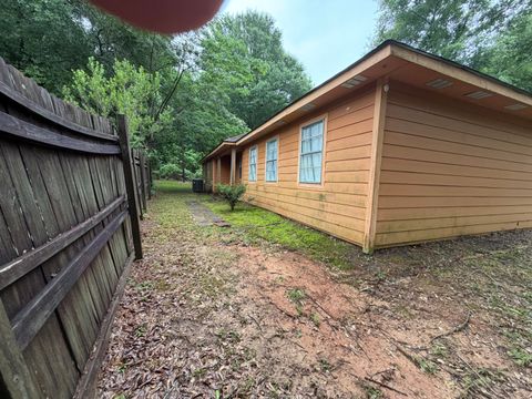 Photo of 29 Willie Lindsey Dr., Collins, MS 39428 (MLS # 146927)