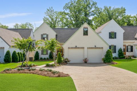 Photo of 16 Pecan Acres, Hattiesburg, MS 39402 (MLS # 143109)