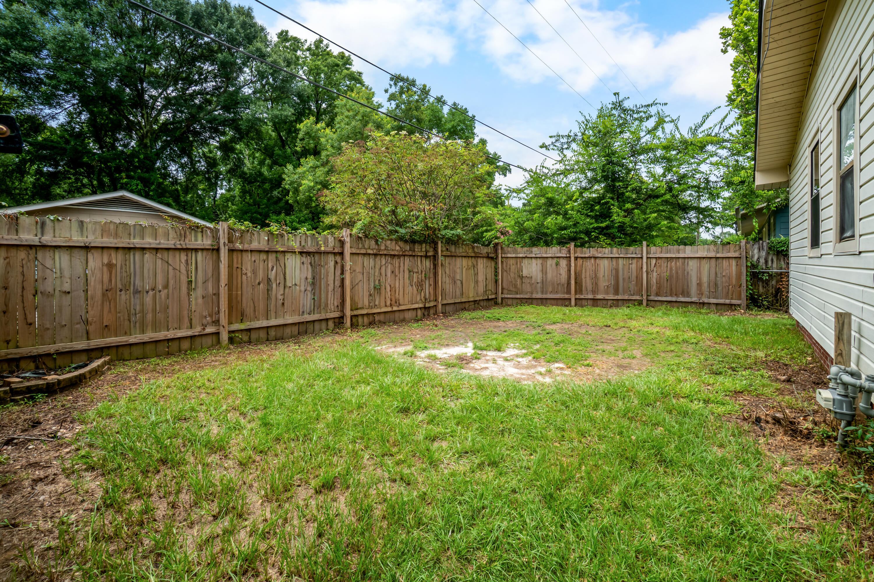 201 Barron St. - Photo 4