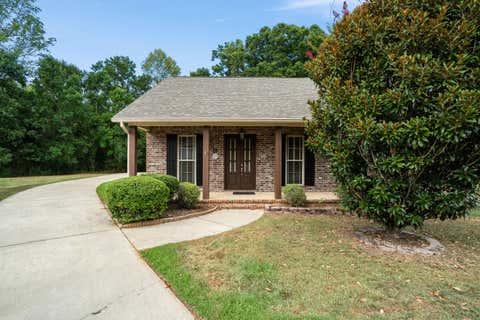 Photo of 24 Fleur De Lis, Hattiesburg, MS 39402 (MLS # 148508)