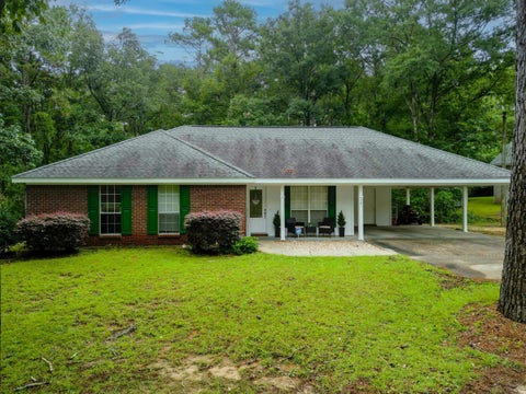 Photo of 34 Ferncrest Loop, Petal, MS 39465 (MLS # 149111)