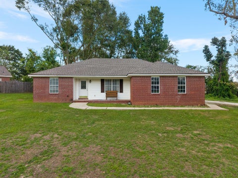 Photo of 16 Heritage Dr., Purvis, MS 39475 (MLS # 148592)