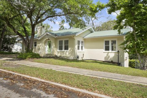 Photo of 1601 N 5th Ave., Laurel, MS 39440 (MLS # 144063)