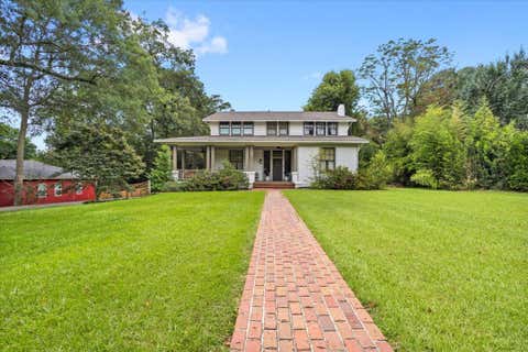 Photo of 1622 N 5th Ave., Laurel, MS 39440 (MLS # 148198)