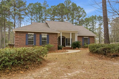 Photo of 4 Woodleaf St., Hattiesburg, MS 39402 (MLS # 145391)