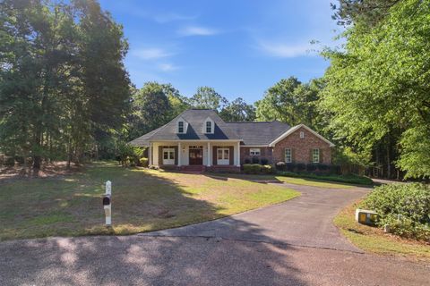 Photo of 72 Brookline Dr., Hattiesburg, MS 39402 (MLS # 146651)