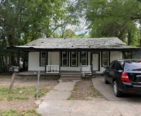 Photo of 911 E Laurel Ave., Hattiesburg, MS 39401 (MLS # 146648)