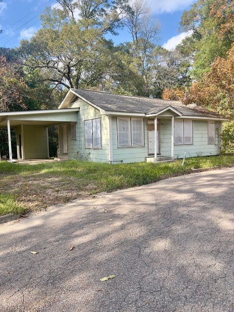 Photo of 903 Alberta Ave., Columbia, MS 39429 (MLS # 144954)
