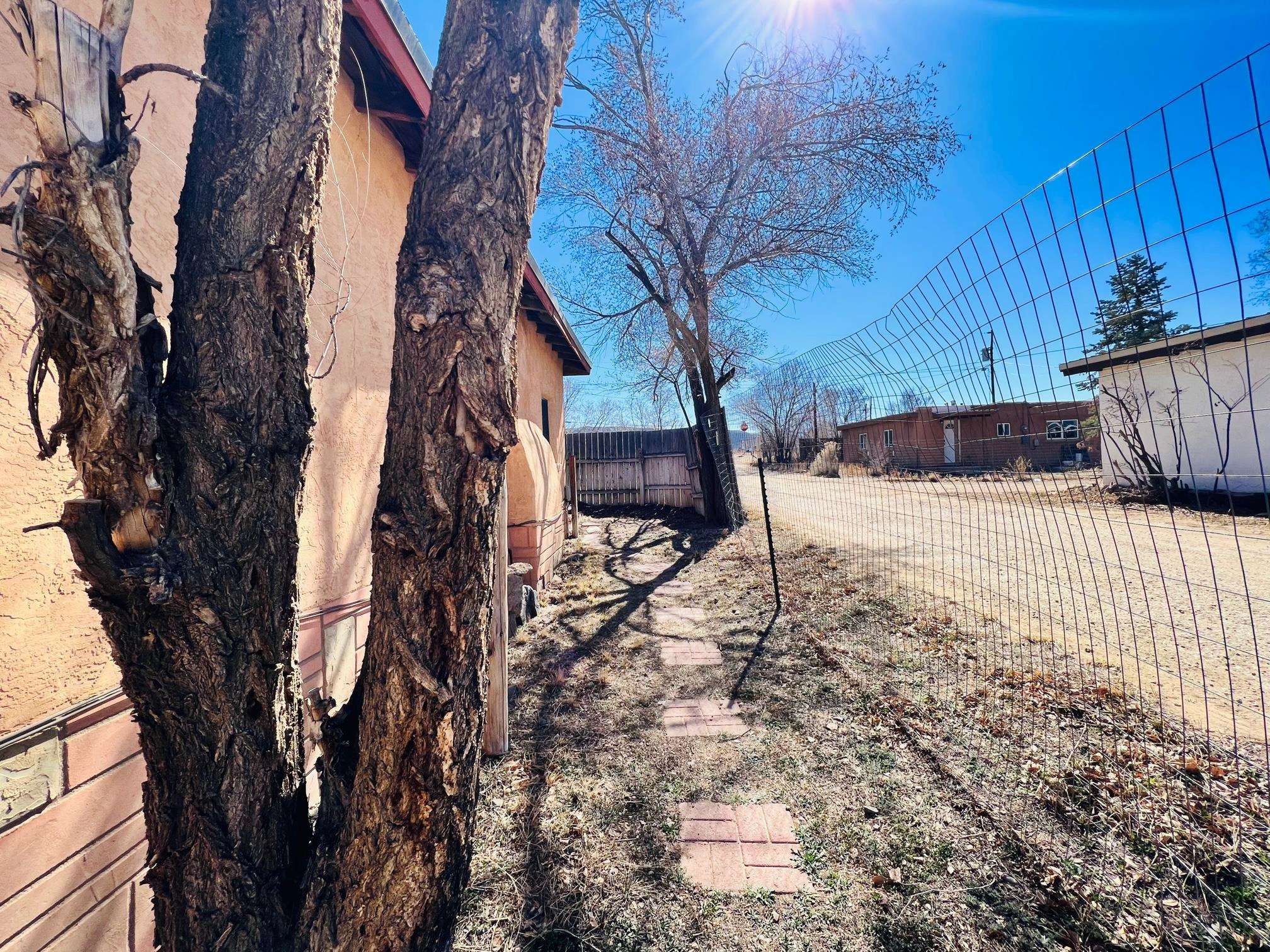 1554 Paseo Del Pueblo Sur, Ranchos de Taos, New Mexico image 19