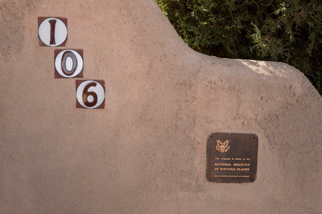 Photo of 106 La Loma Plaza, Taos, NM 87571 (MLS # 114268)