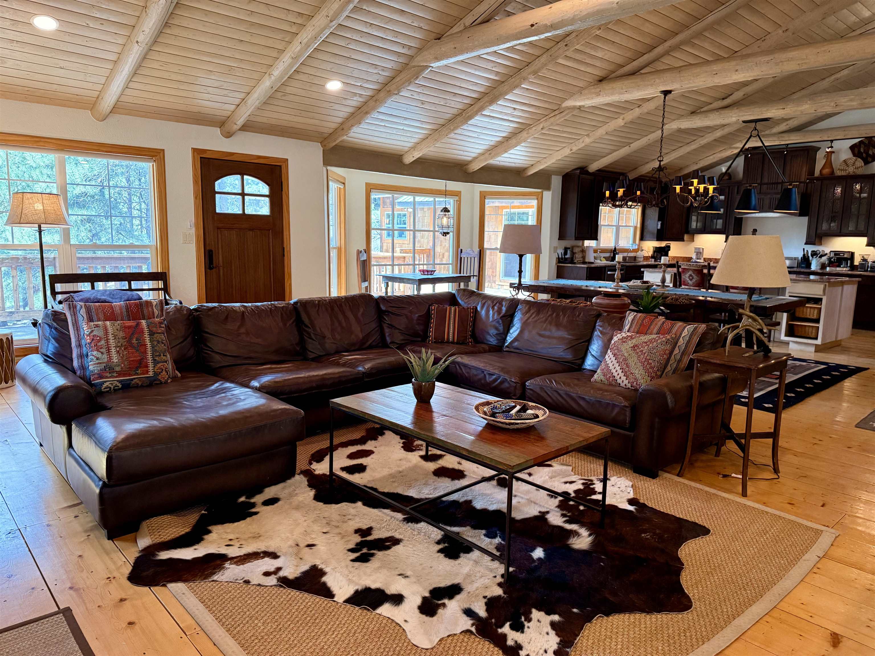 17 Winged Foot Way