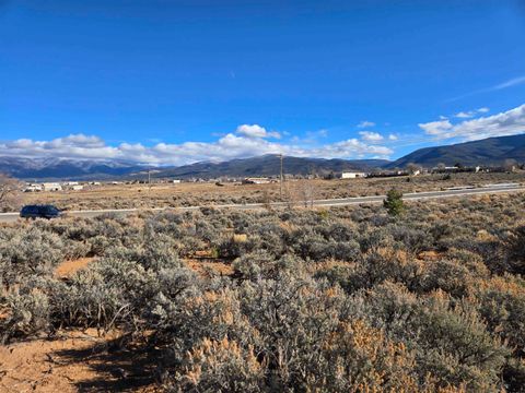 tbd Este Es road Taos NM 87571