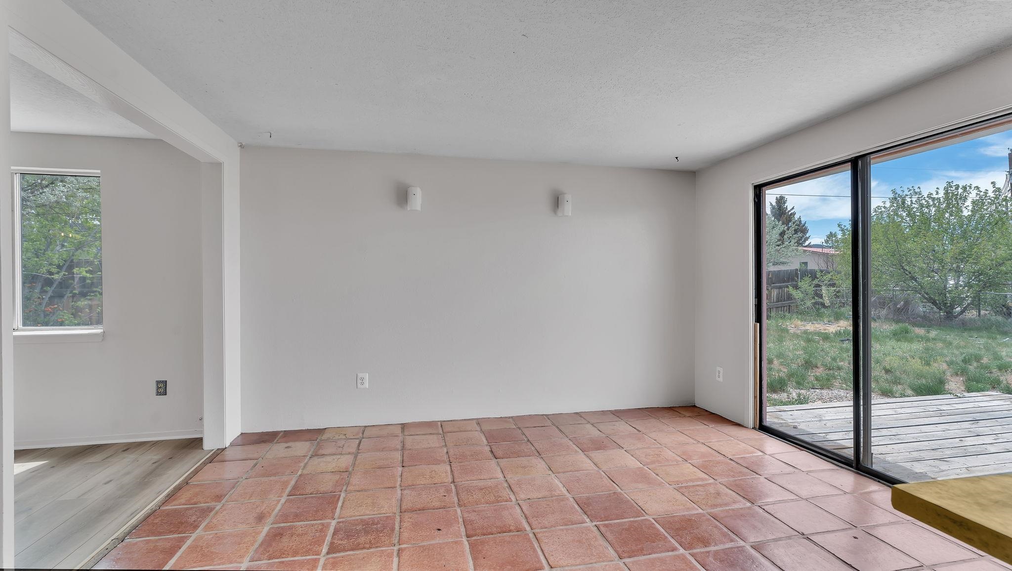 110 Ledesma Lane, Taos, New Mexico image 15