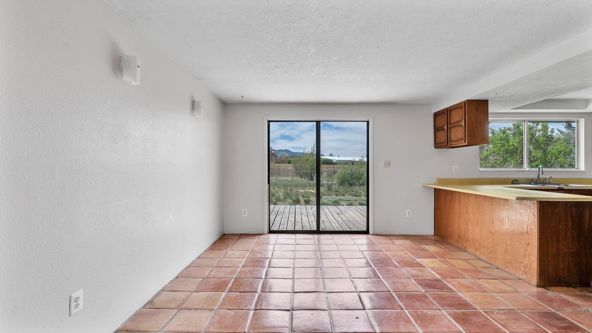 110 Ledesma Lane, Taos, New Mexico image 11