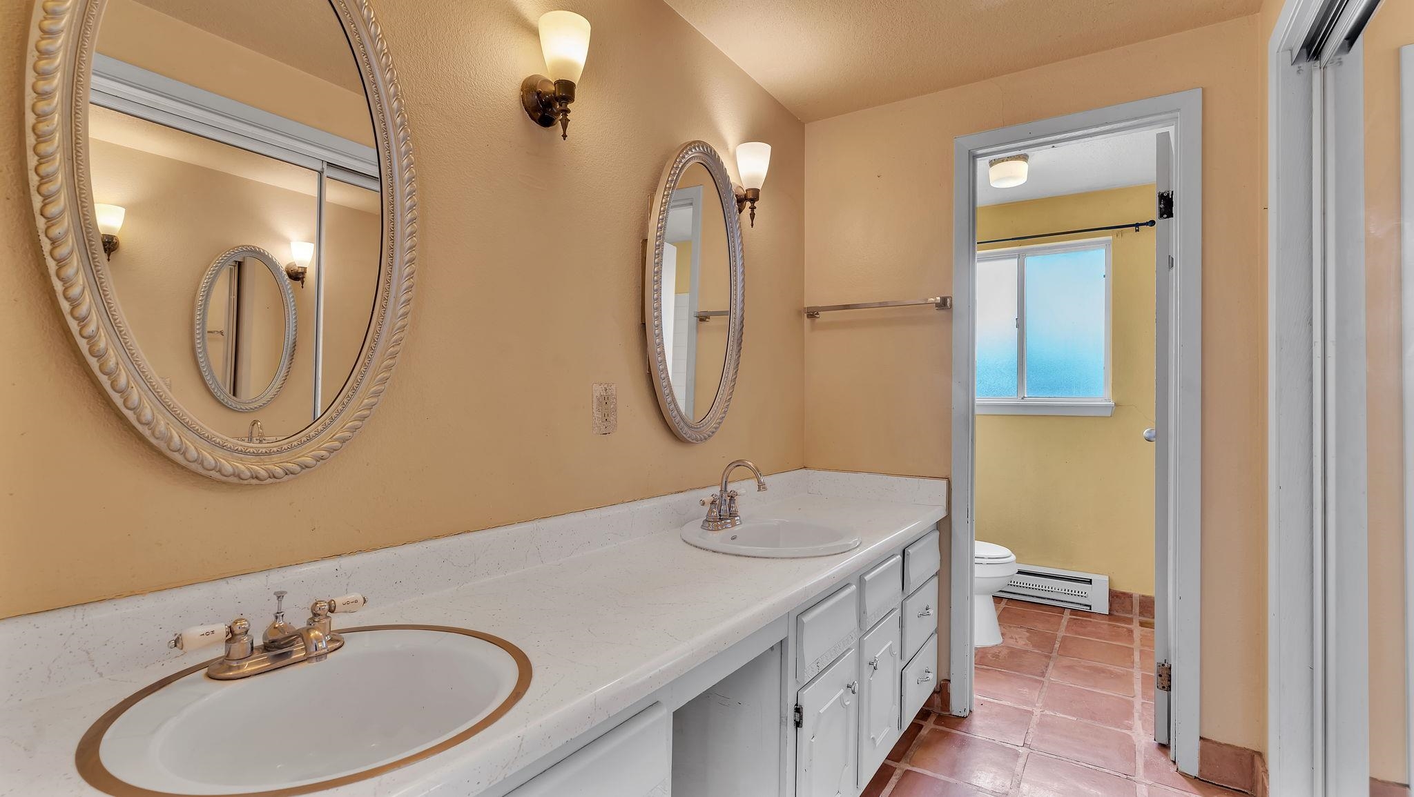 110 Ledesma Lane, Taos, New Mexico image 22