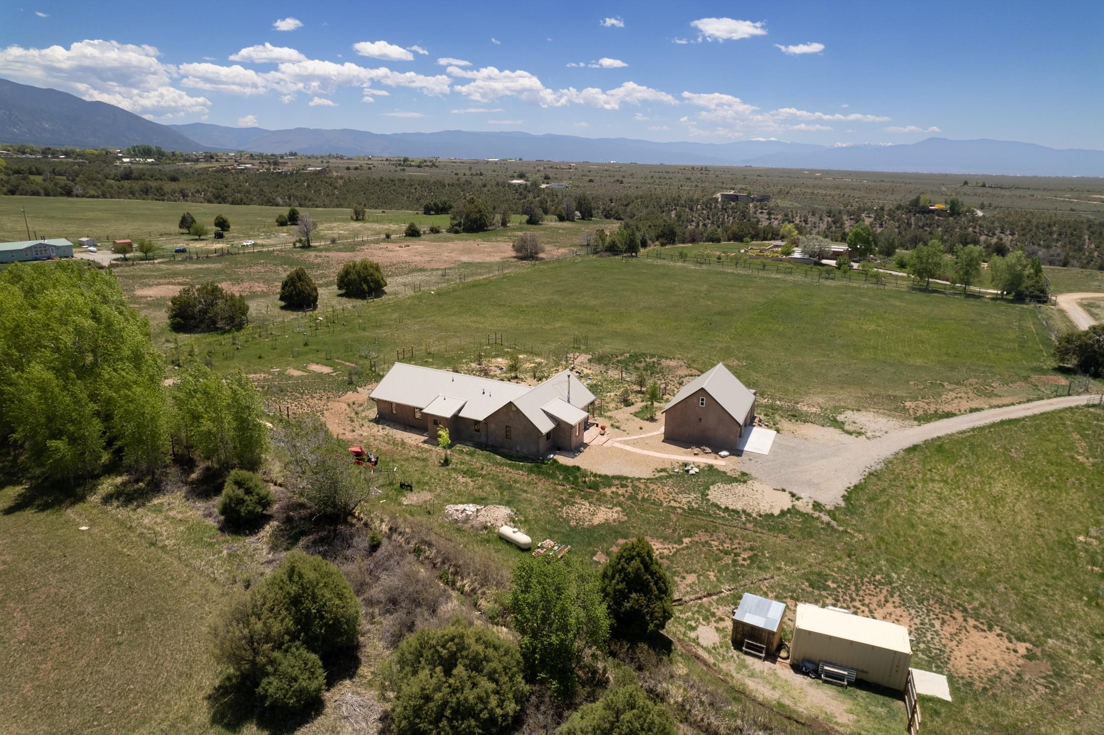 61 Vista Lejos Road, El Prado, New Mexico image 38