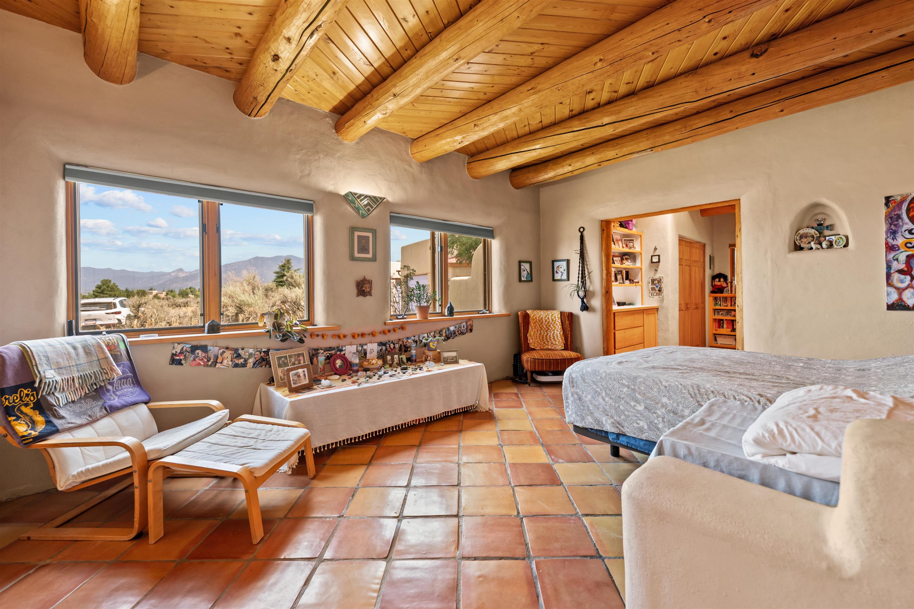 Taos, New Mexico 87571, United States, 4 Bedrooms Bedrooms, ,3 BathroomsBathrooms,Residential,Active,227900
