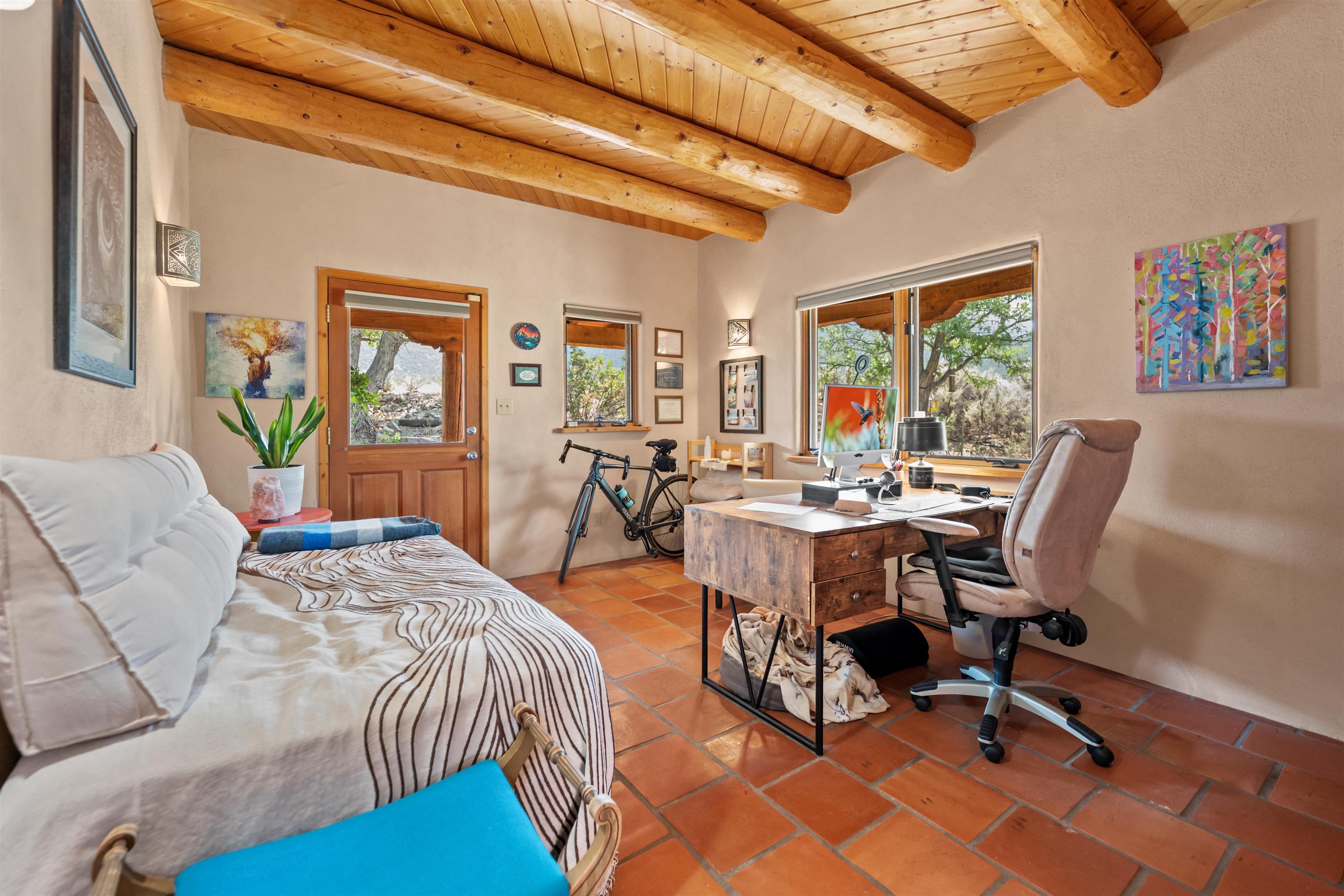 Taos, New Mexico 87571, United States, 4 Bedrooms Bedrooms, ,3 BathroomsBathrooms,Residential,Active,227900