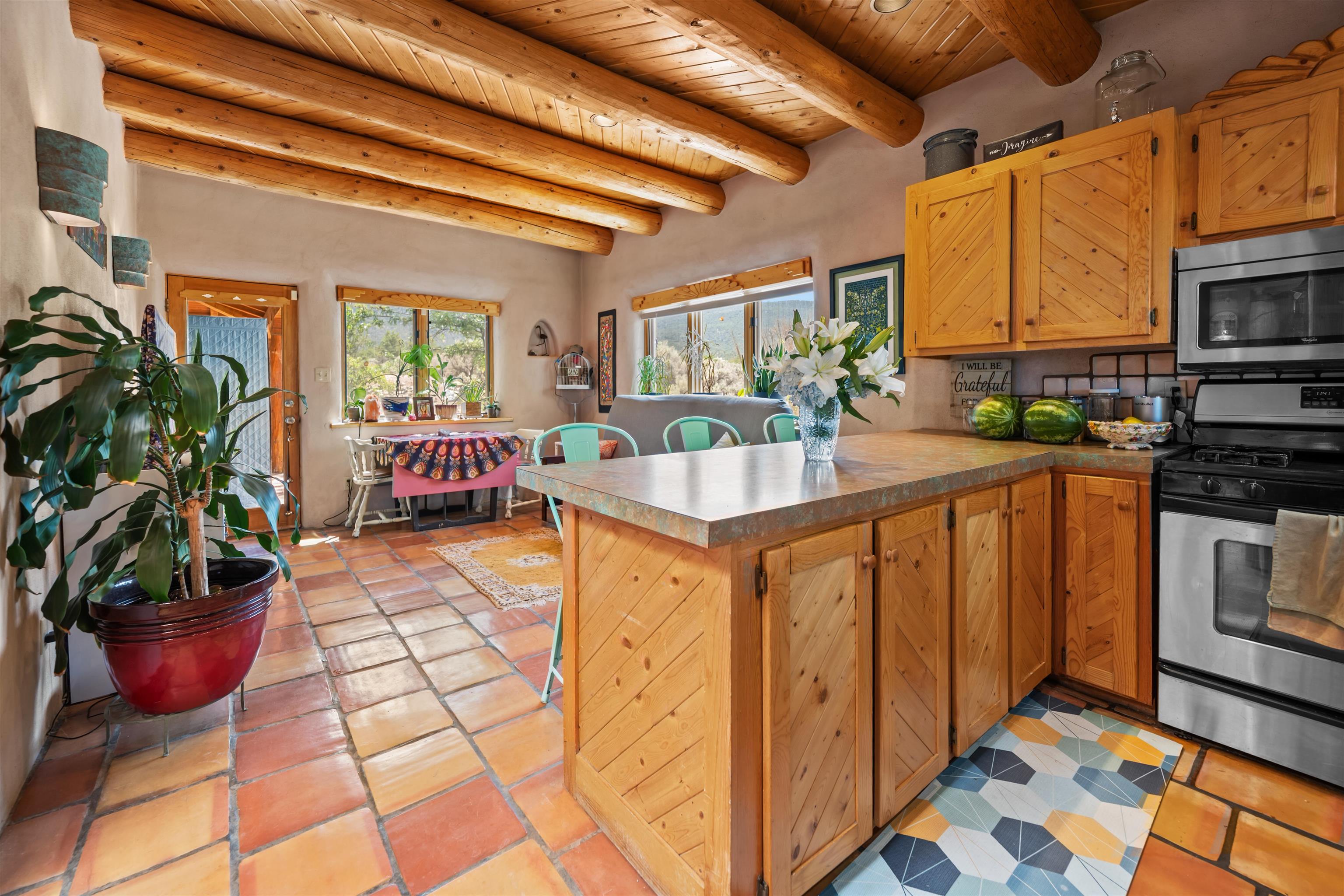 Taos, New Mexico 87571, United States, 4 Bedrooms Bedrooms, ,3 BathroomsBathrooms,Residential,Active,227900