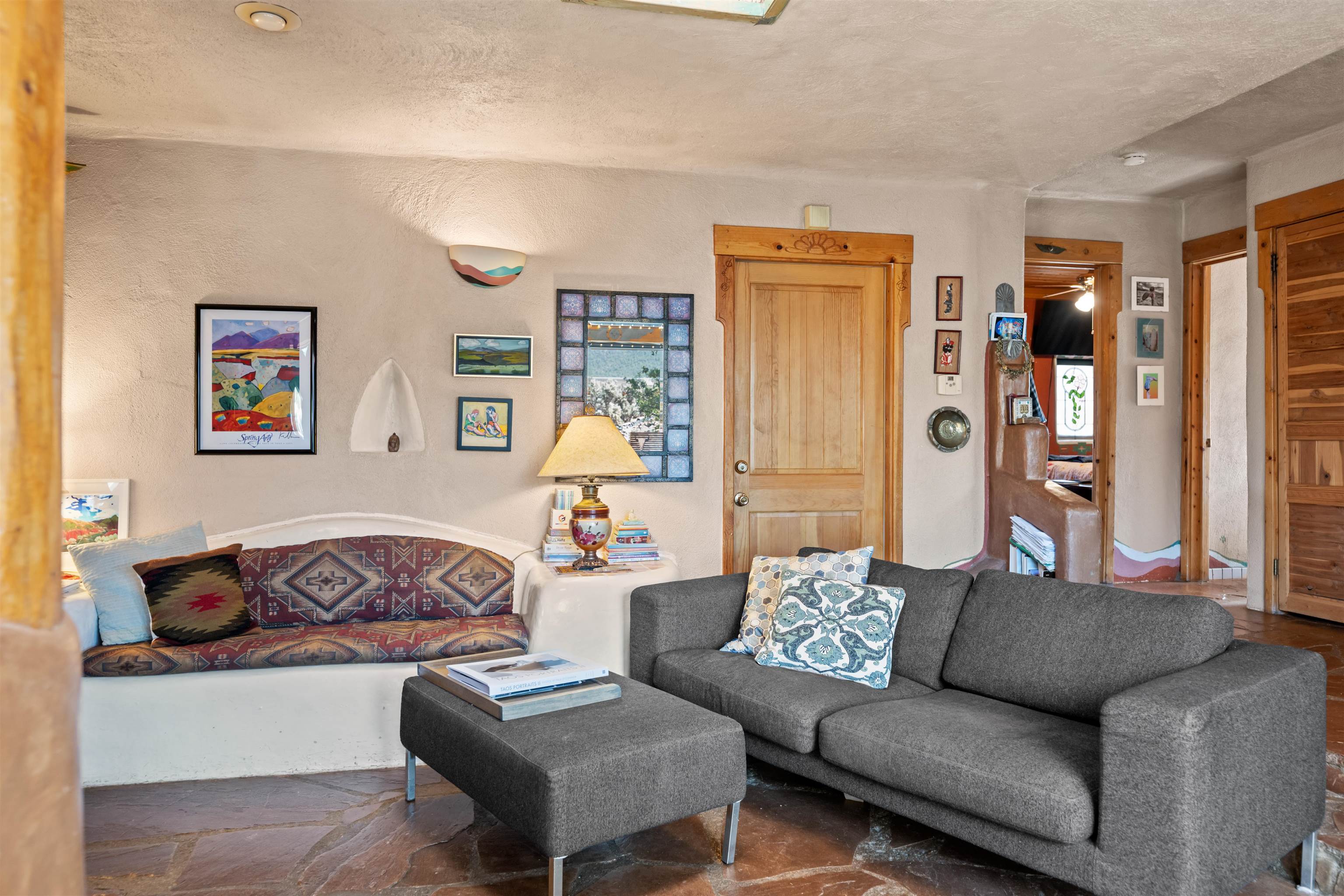 Taos, New Mexico 87571, United States, 4 Bedrooms Bedrooms, ,3 BathroomsBathrooms,Residential,Active,227900