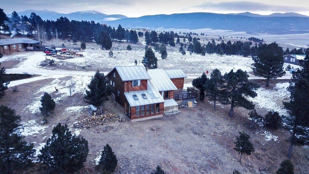 Photo of 57 Country Club Dr, Angel Fire, NM 87710 (MLS # 114450)