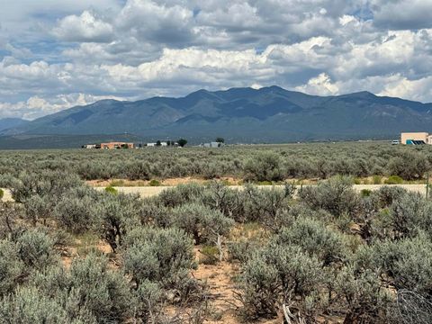 Photo of 00 Calle Feliberto, El Prado, NM 87529 (MLS # 113840)