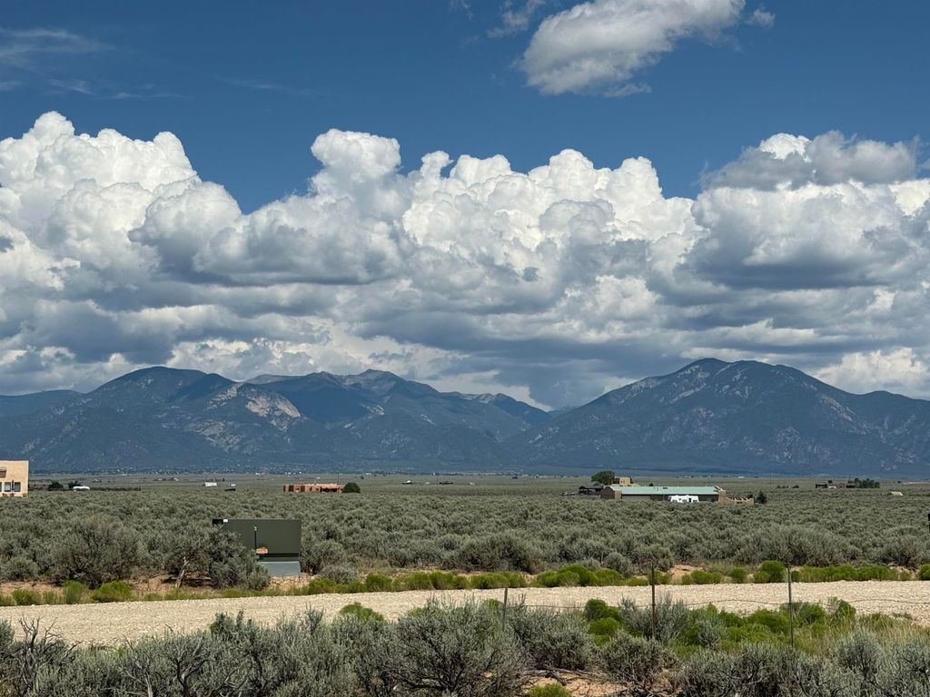 Photo of 00 Calle Feliberto, El Prado, NM 87529 (MLS # 113840)