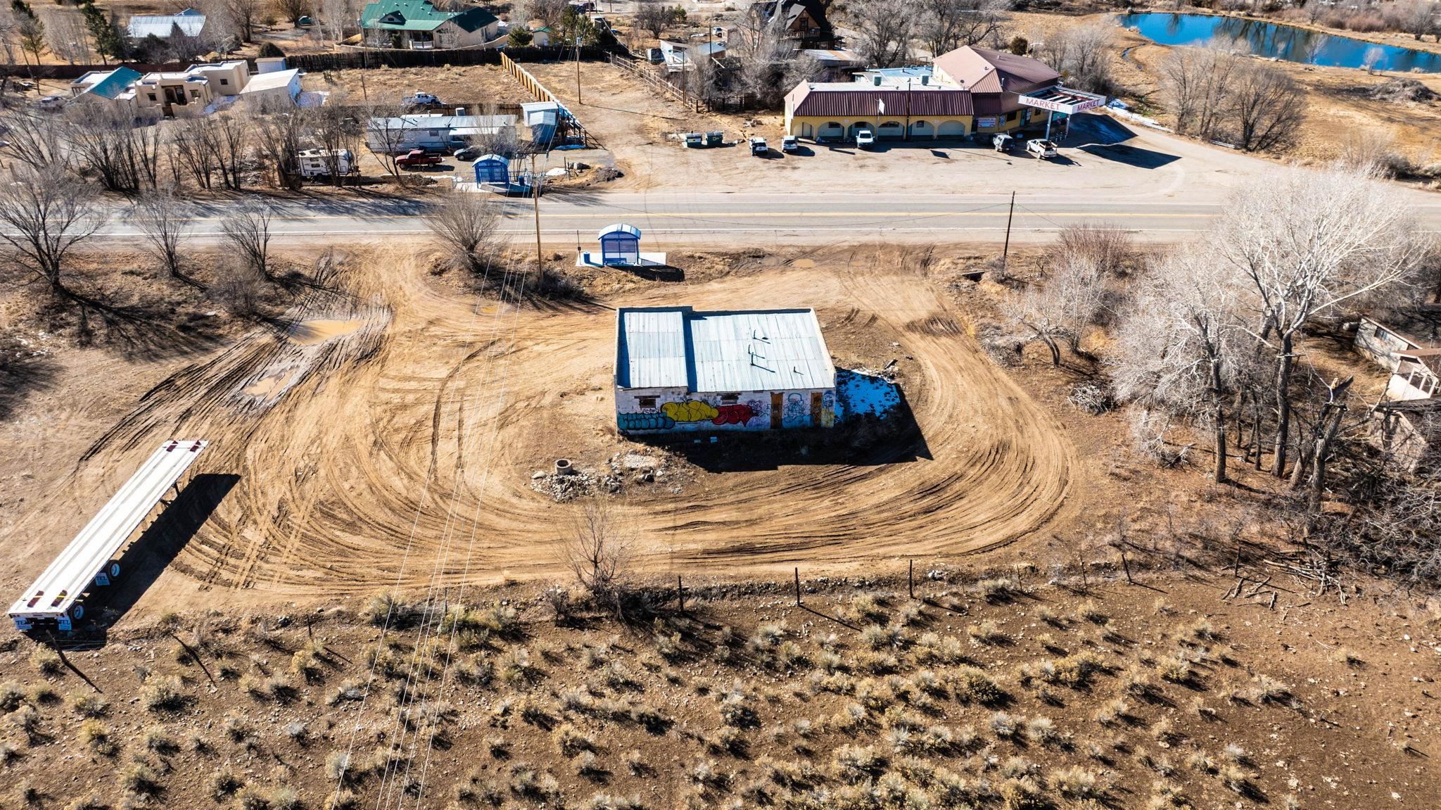 1 Plus Acres Off Highway 522, Arroyo Hondo, New Mexico image 31