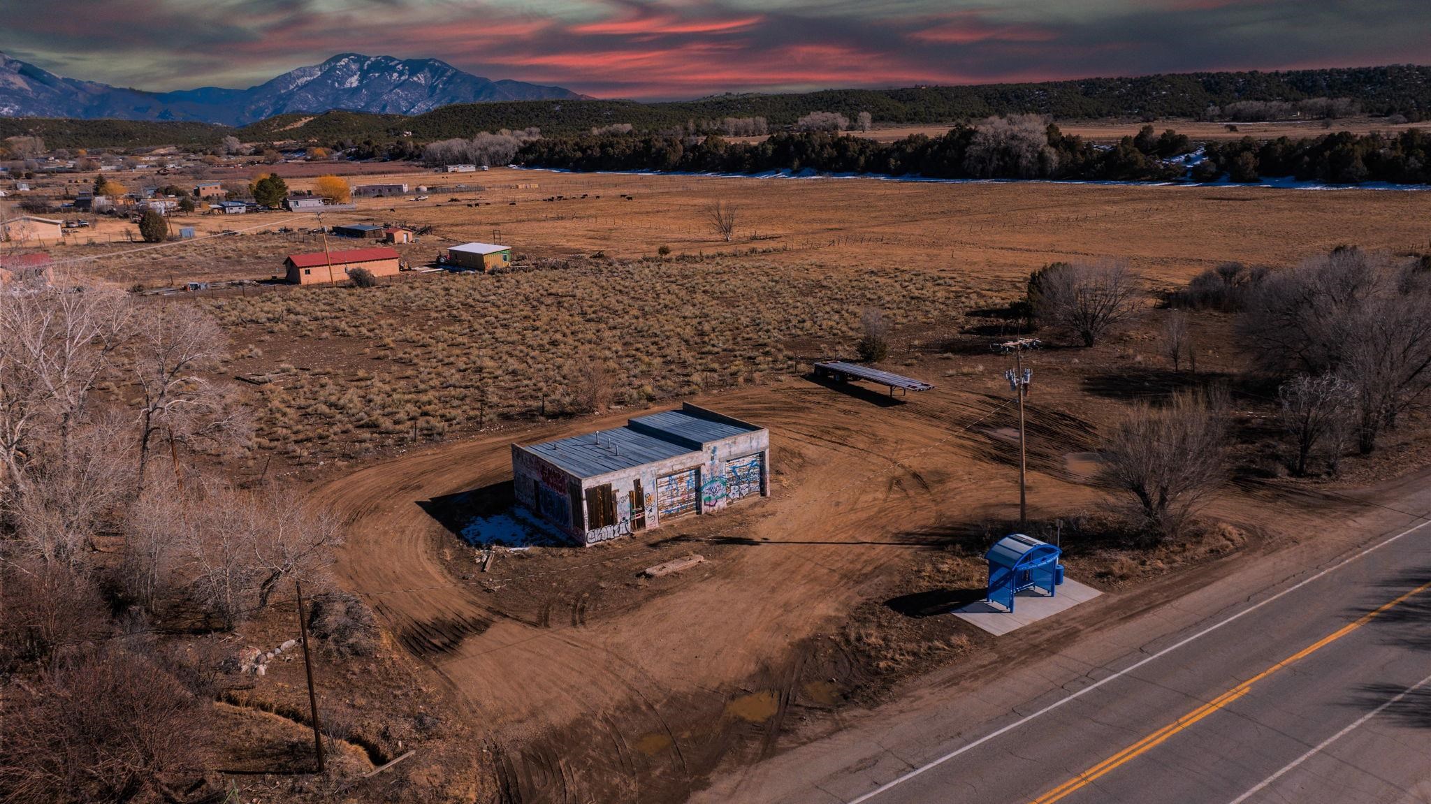 1 Plus Acres Off Highway 522, Arroyo Hondo, New Mexico image 35