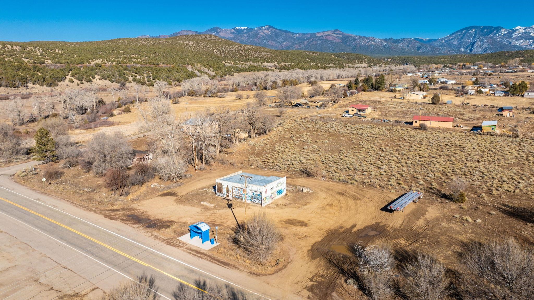 1 Plus Acres Off Highway 522, Arroyo Hondo, New Mexico image 34