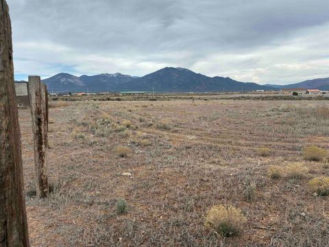 Vacant Land For Sale - TRACT D1 Santistevan Road<br/> El Prado, NM 87529