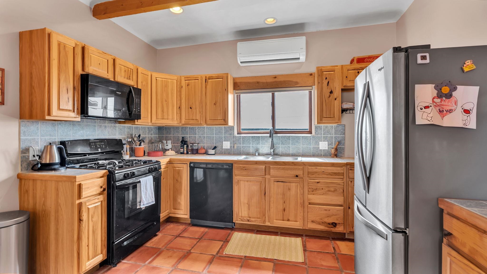 91G Tomas H Romero Road #G, Ranchos de Taos, New Mexico image 15