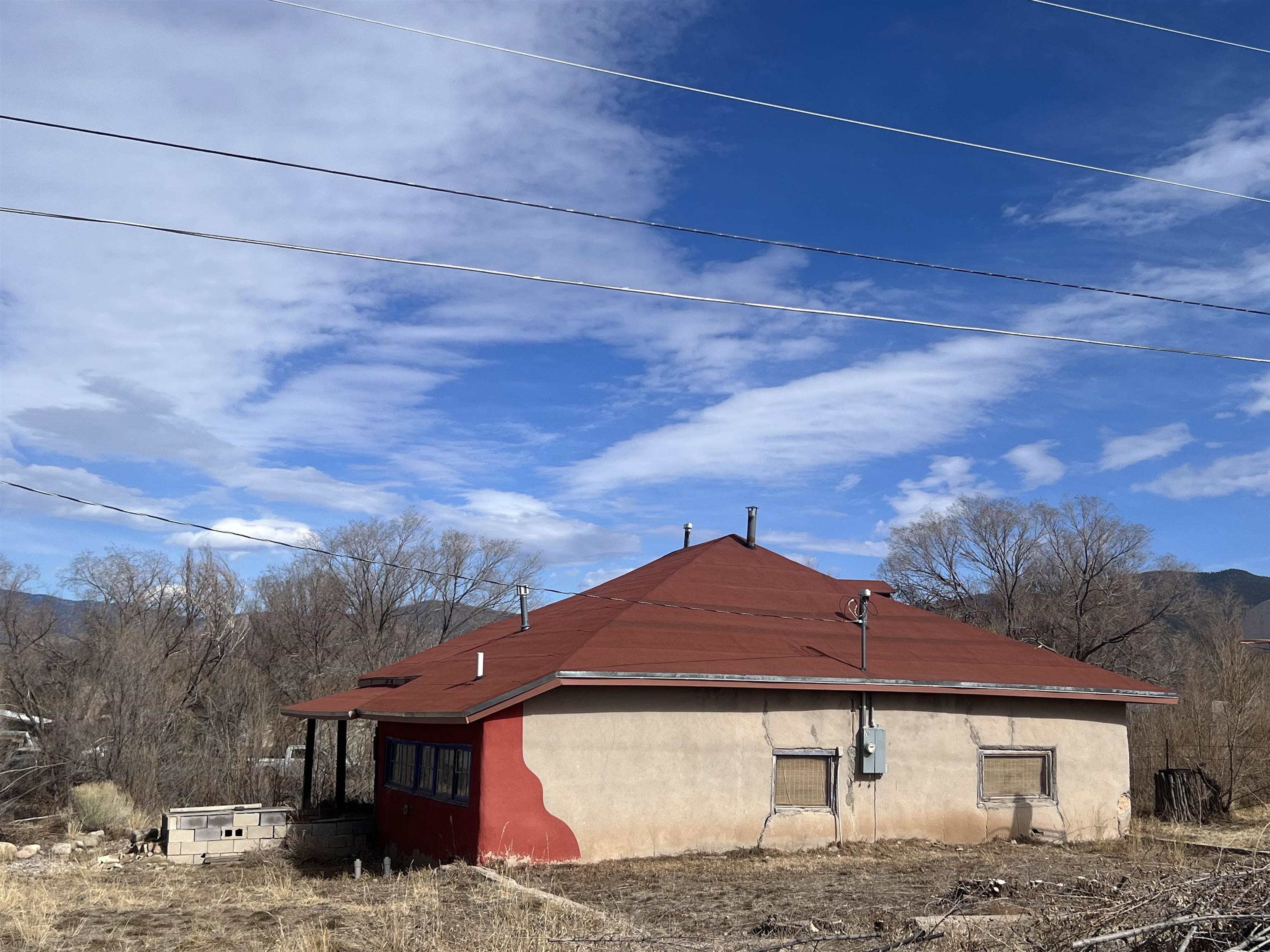 28 Hilltop Road, Ranchos de Taos, New Mexico image 3