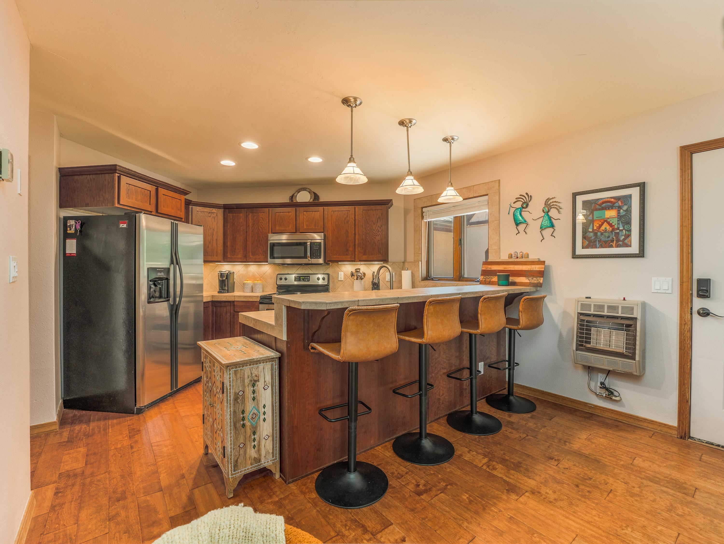 Angel Fire, New Mexico 87710, United States, 2 Bedrooms Bedrooms, ,2 BathroomsBathrooms,Residential,Active,158646