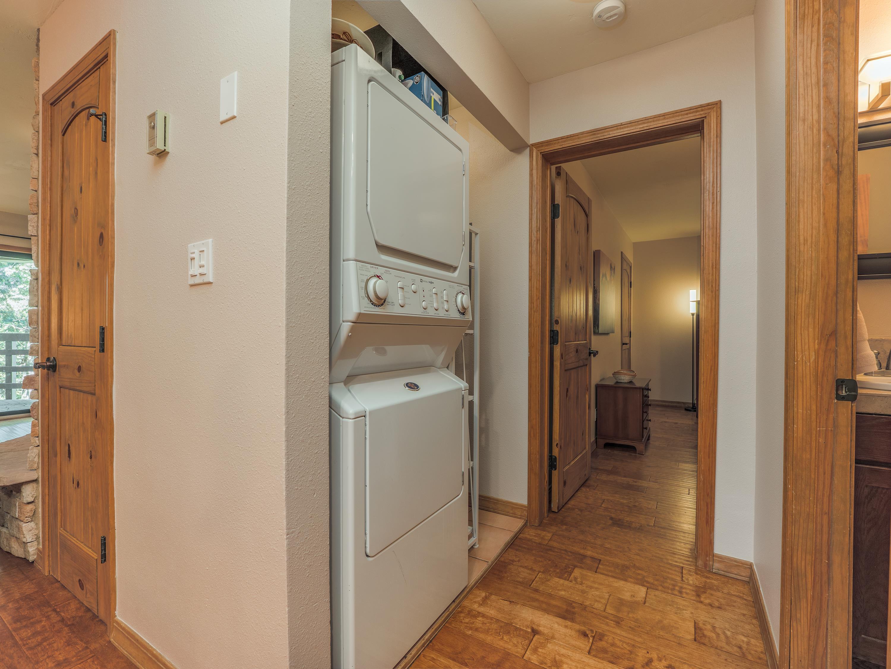 Angel Fire, New Mexico 87710, United States, 2 Bedrooms Bedrooms, ,2 BathroomsBathrooms,Residential,Active,158646