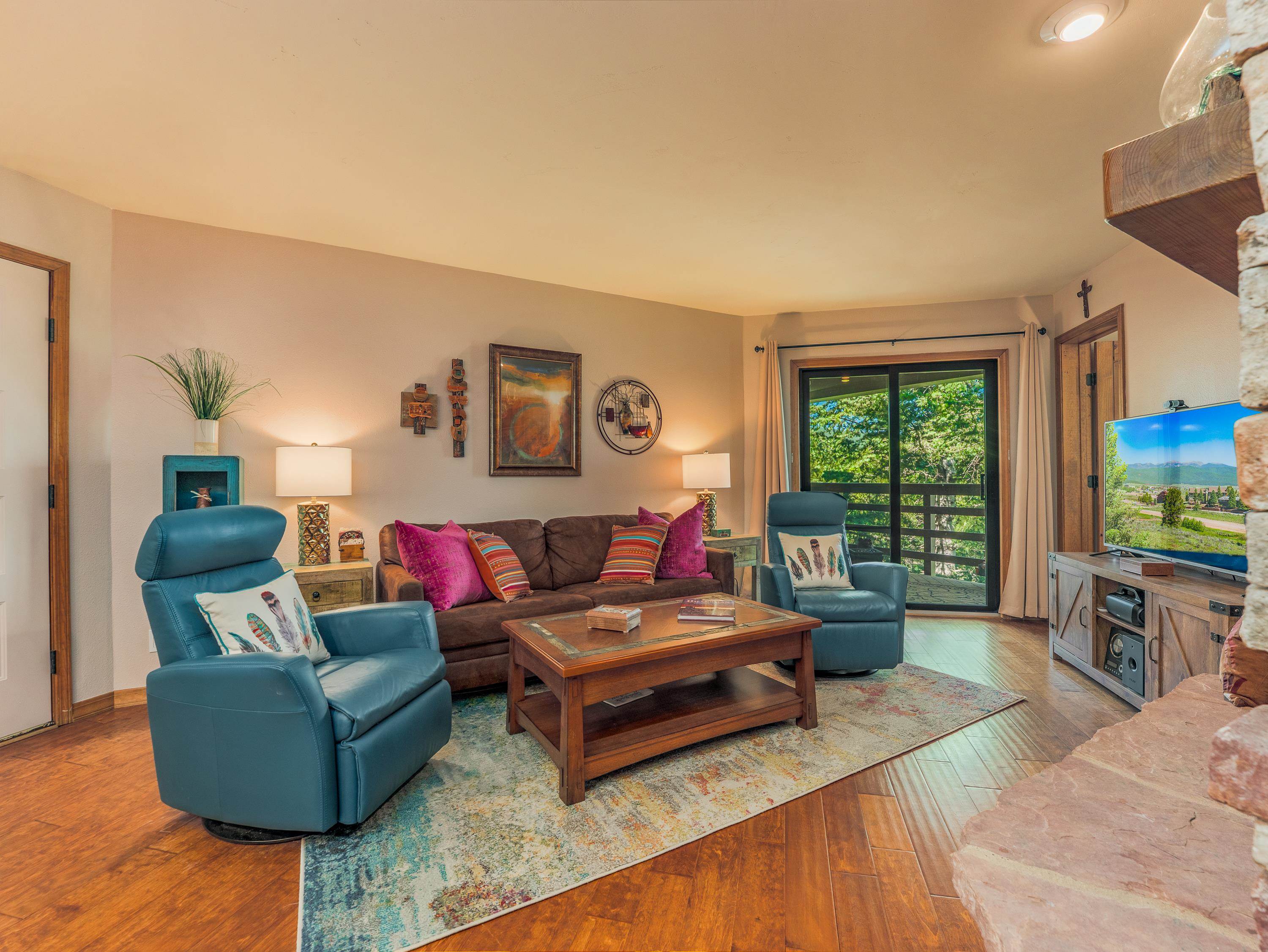 Angel Fire, New Mexico 87710, United States, 2 Bedrooms Bedrooms, ,2 BathroomsBathrooms,Residential,Active,158646