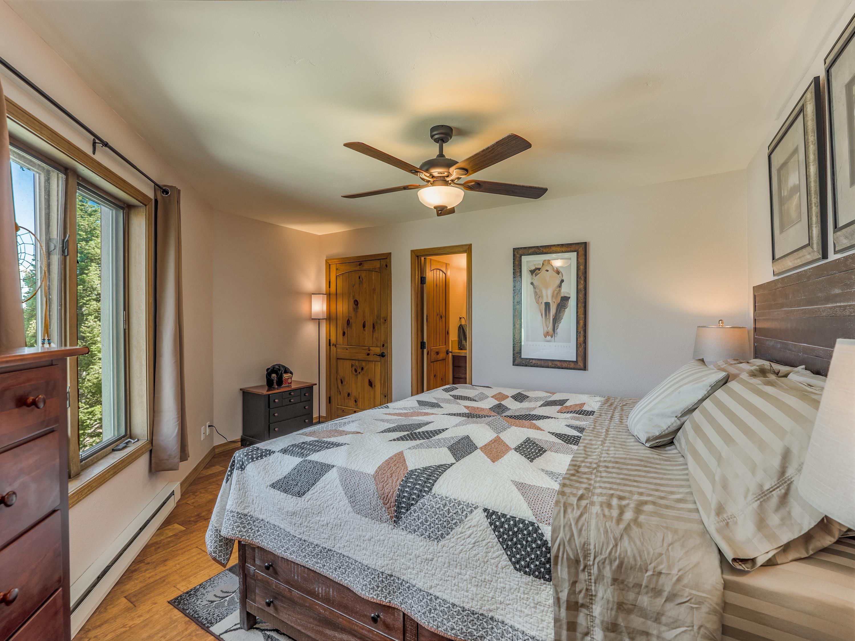 Angel Fire, New Mexico 87710, United States, 2 Bedrooms Bedrooms, ,2 BathroomsBathrooms,Residential,Active,158646