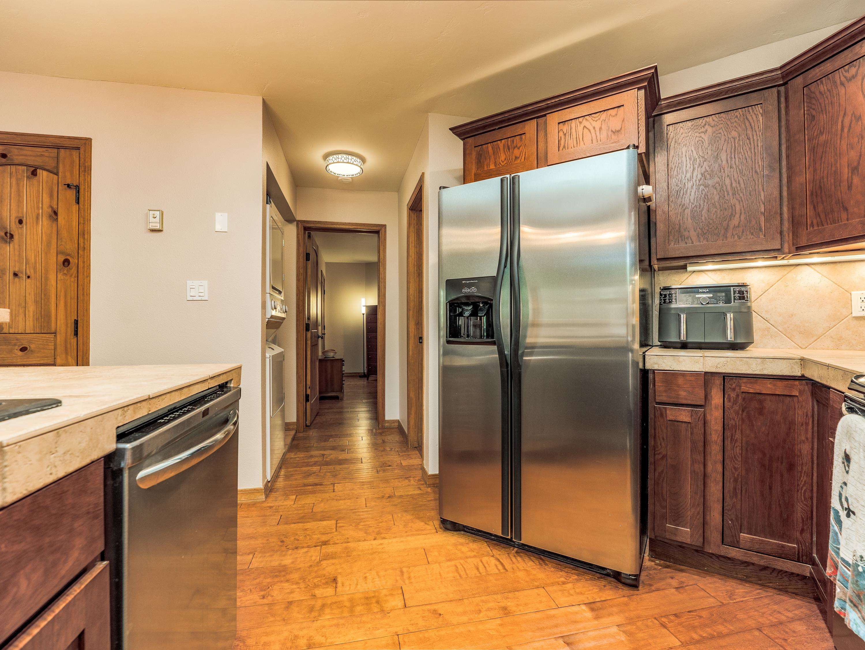 Angel Fire, New Mexico 87710, United States, 2 Bedrooms Bedrooms, ,2 BathroomsBathrooms,Residential,Active,158646